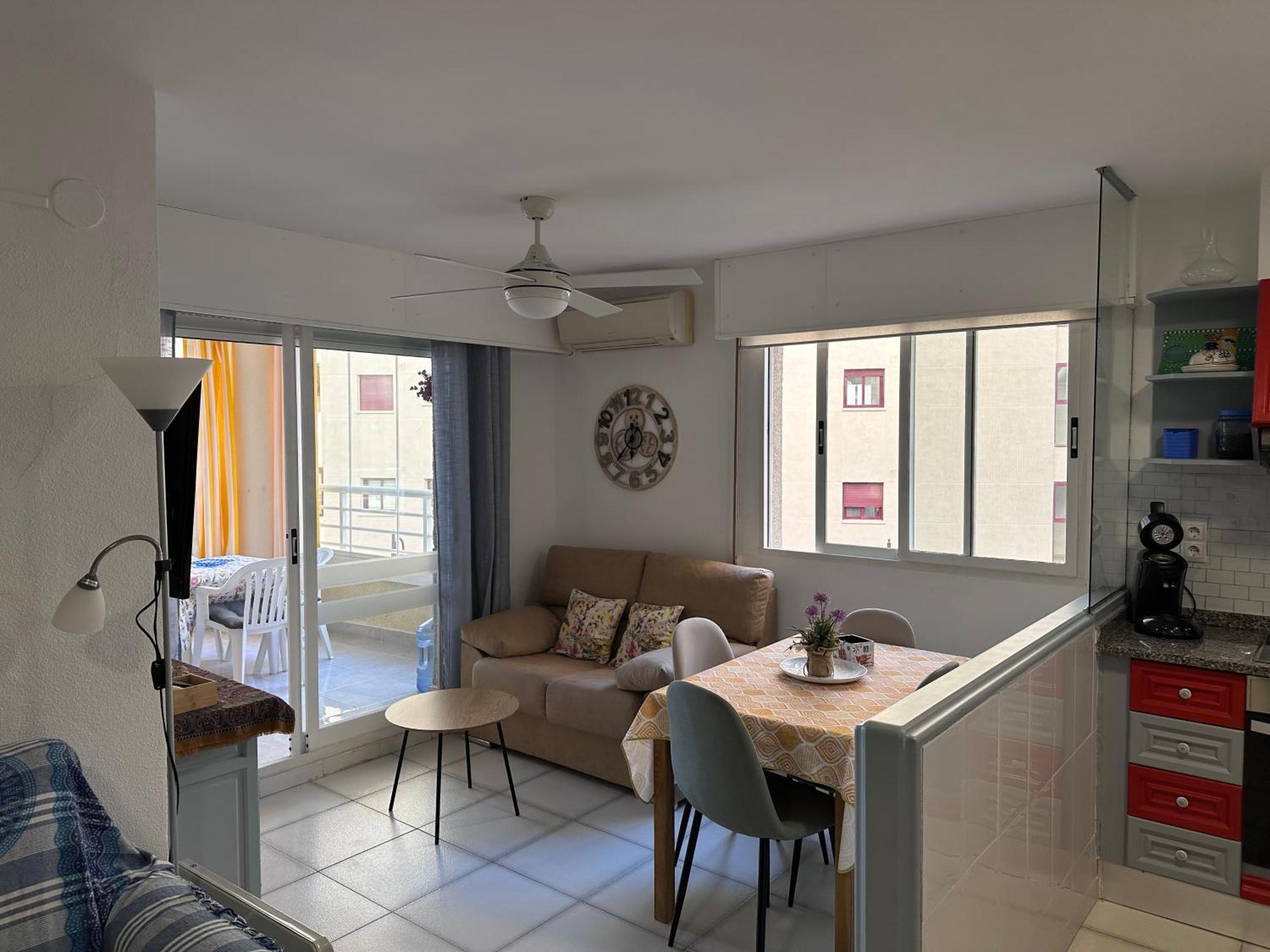 Apartment On The Beach With Parking And Pool Calpe Eksteriør billede
